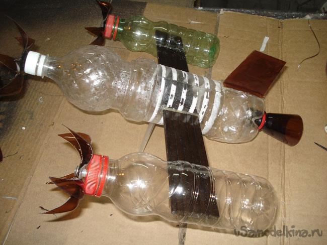 Флюгер - літак для дітей з пластикових пляшок