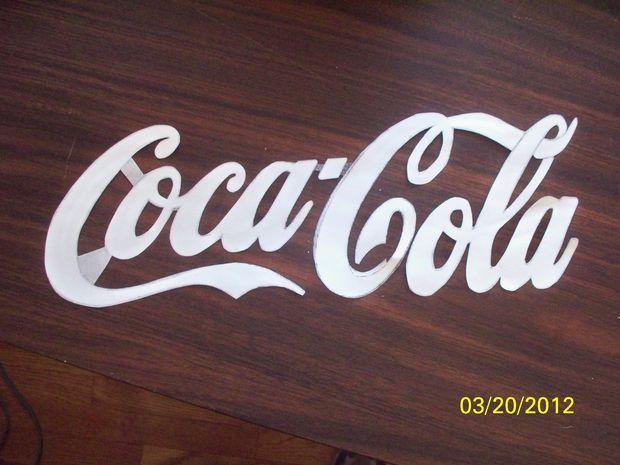 Стіл-мозаїка «Coca-cola» своїми руками