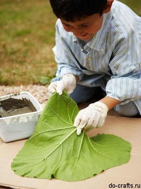 Як зробити тротуарну плитку у вигляді листя