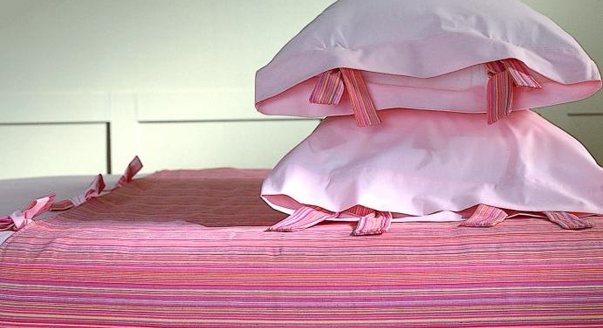 комплект двухспального постельного белья. фото