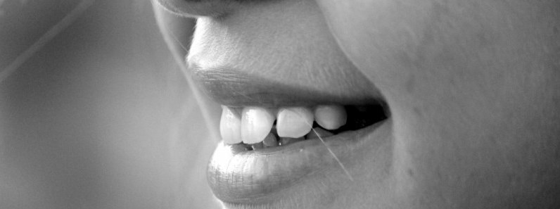 Чи знаєте ви все про зубних імплантатах?