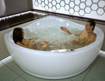 Гидромассажные ванны джакузи - преимущества и недостатки