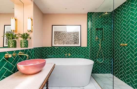 плитка изумрудно зеленая в ванной комнате