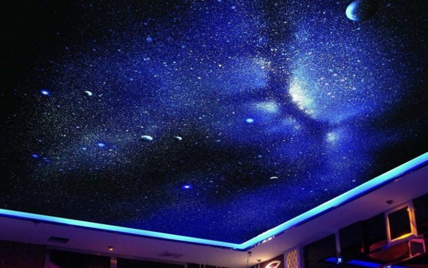 Натяжные потолки с подсветкой звездное небо