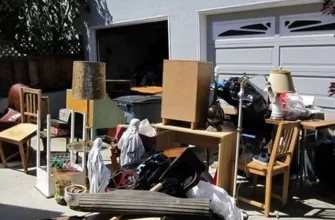 Вивезення та утилізація старих меблів та сміття в Києві