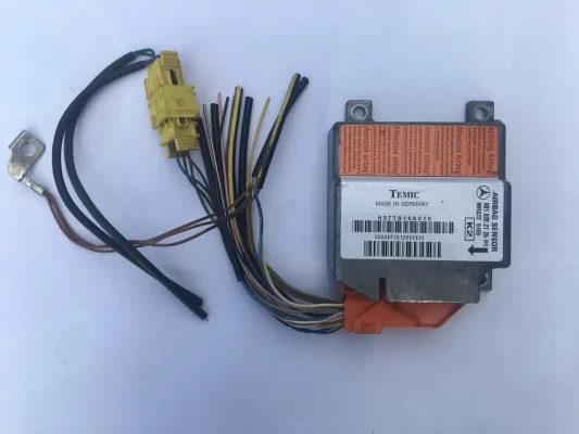 Електронні блоки керування Детальніше: https://avtozapchastie.com.ua/ua/g73104828-elektronnye-bloki-upravleniya
